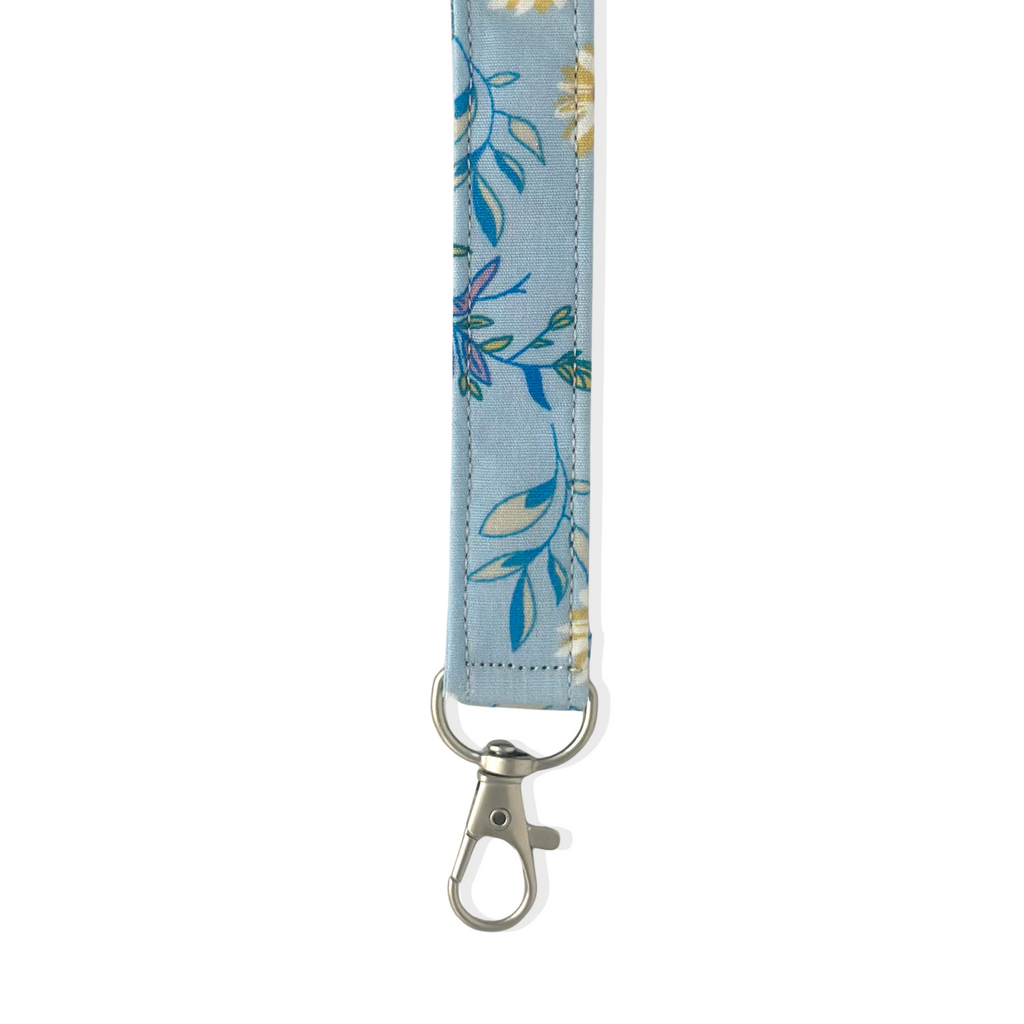 Llavero Azul con Flores